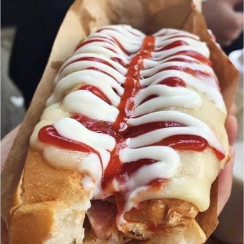 7 địa chỉ ăn hotdog ngon nhất hà nội