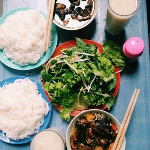 7 địa chỉ ăn ngon nhất trên phố Huế - Hà Nội