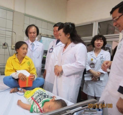 5 Địa chỉ khám và điều trị bệnh tay chân miệng ở trẻ em tốt nhất tại Hà Nội