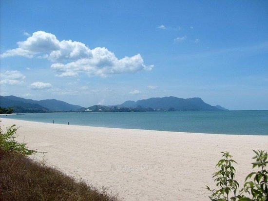 những bãi biển nổi tiếng ở langkawi