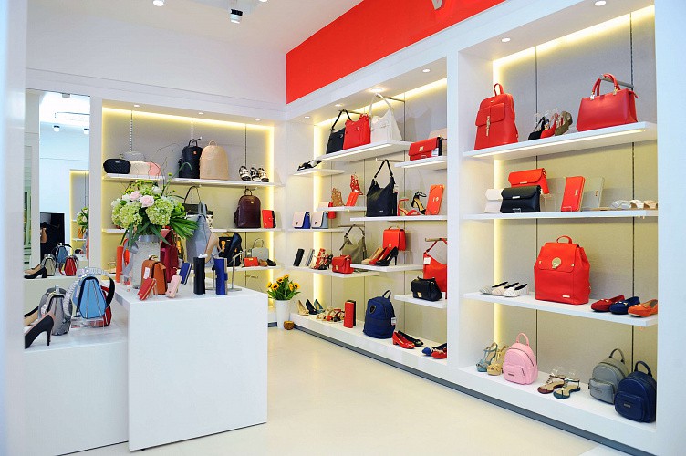 10 shop bán giày cao gót đẹp và chất lượng nhất tphcm