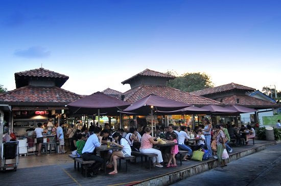 5 khu ăn uống ngoài trời phổ biến ở singapore