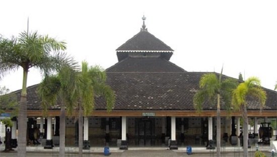 6 nhà thờ hồi giáo nổi tiếng ở indonesia