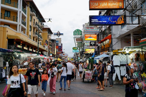 phố đi bộ khao san – con đường nổi tiếng ở bangkok