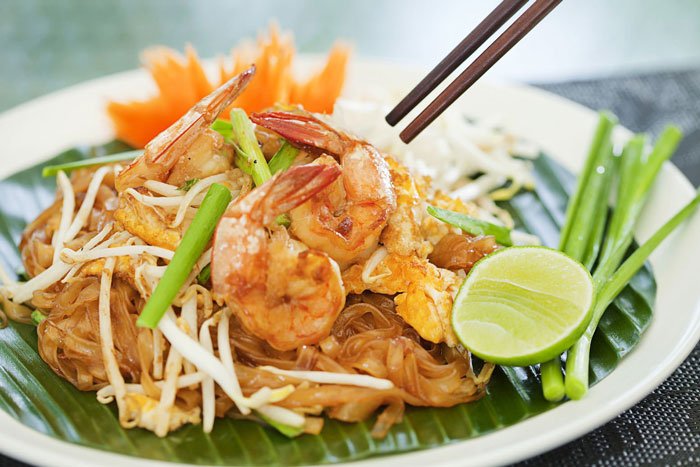 Ẩm thực đường phố Thái Lan: 14 món ăn không thể bỏ qua