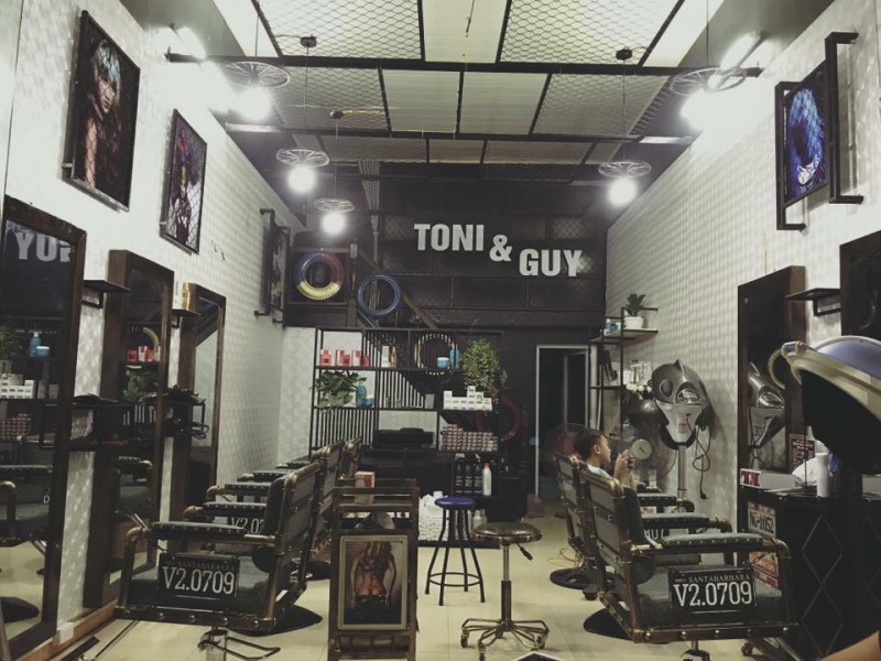 10 tiệm cắt tóc nam đẹp và chất lượng nhất nam định