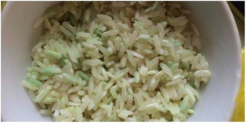7 cách phân biệt gạo giả và gạo thật đơn giản và chính xác nhất