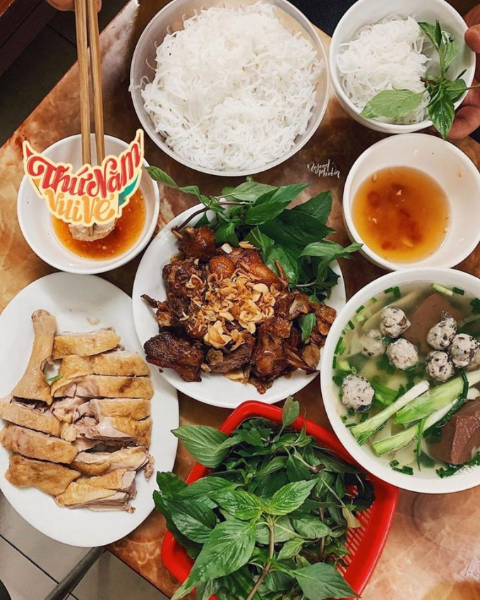 Top 10 best noodle shops in Hai Ba Trung district, Hanoi