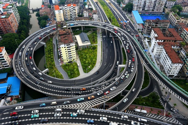 10 quốc gia có hệ thống giao thông tốt nhất thế giới