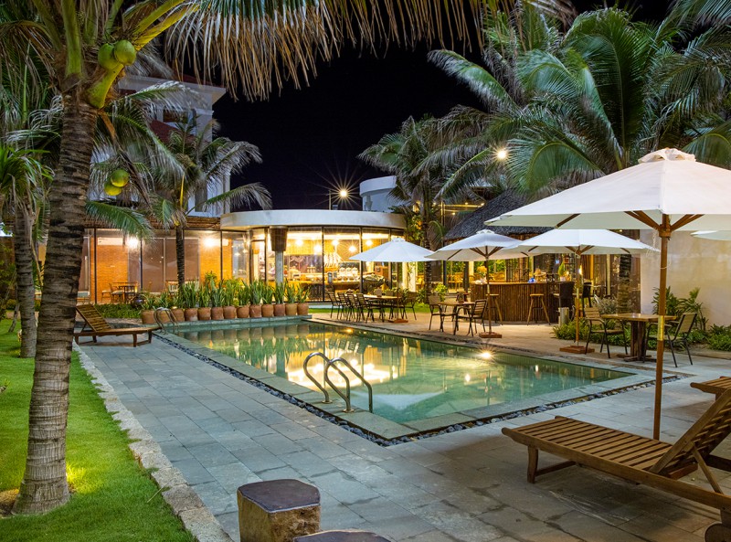 10 khách sạn, resort sang trọng cho kì nghỉ lí tưởng tại phú yên