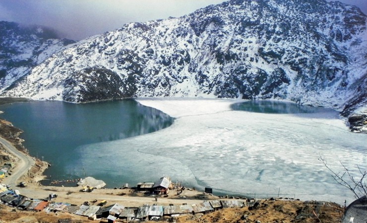 10 hồ nước đẹp kỳ diệu trên dãy núi Himalayas