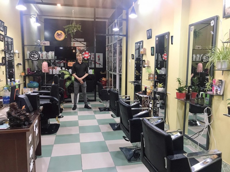 5 tiệm cắt tóc nam đẹp và chất lượng nhất kon tum