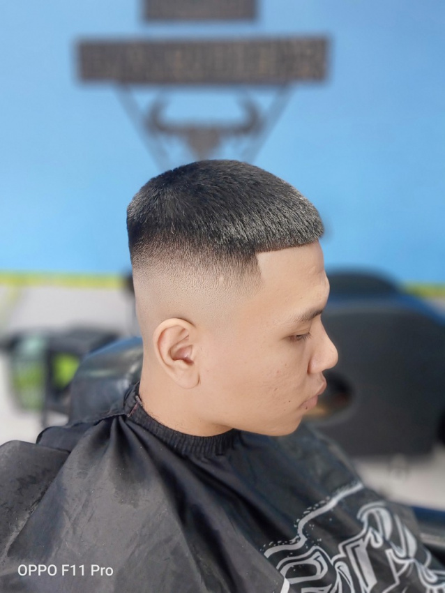 Kiểu tóc nam ngắn đẹp chất nhất 20212022  The Fist Barbershop