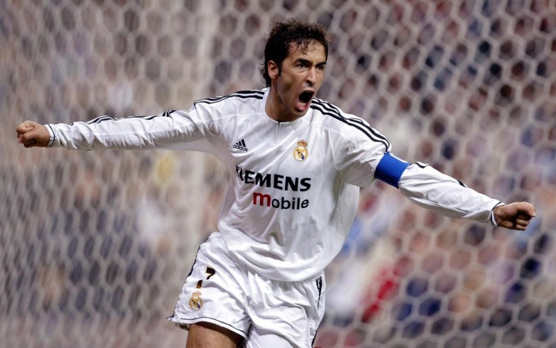 10 Cầu thủ huyền thoại của CLB Real Madrid dưới mọi thời đại