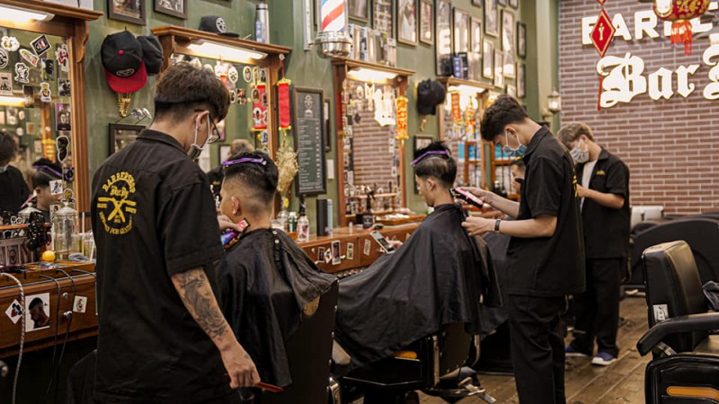 5 Tiệm cắt tóc nam đẹp và chất lượng nhất quận 5 TP HCM  ALONGWALKER