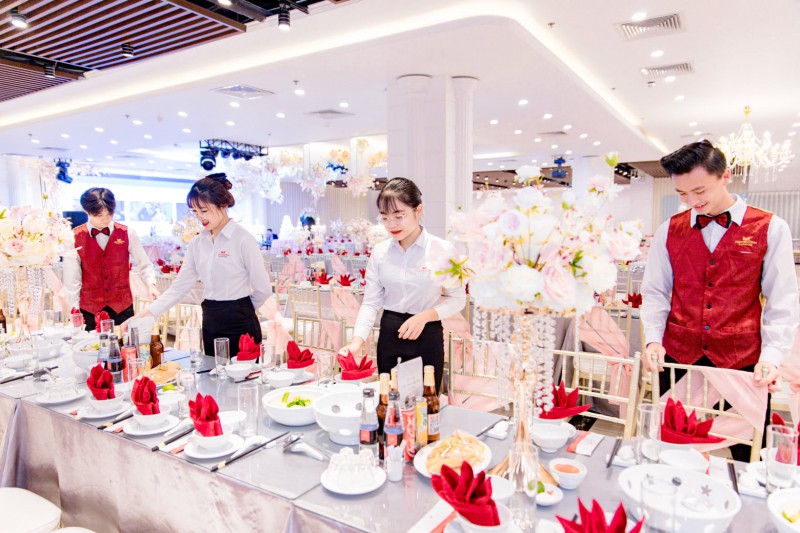 6 Nhà hàng tổ chức tiệc cưới nổi tiếng tại quận Long Biên, Hà Nội