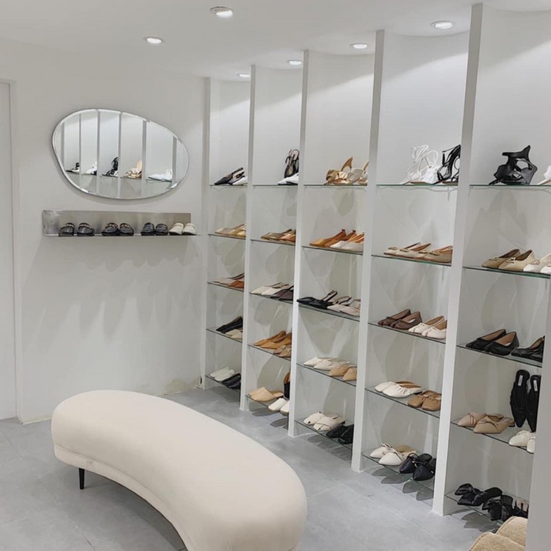 9 shop giày phong cách nữ tính đẹp nhất ở hà nội
