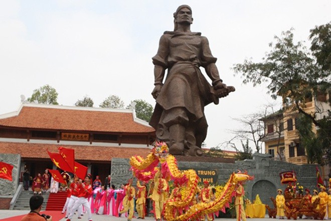 12 Bài văn phân tích hình tượng vua Quang Trung trong 