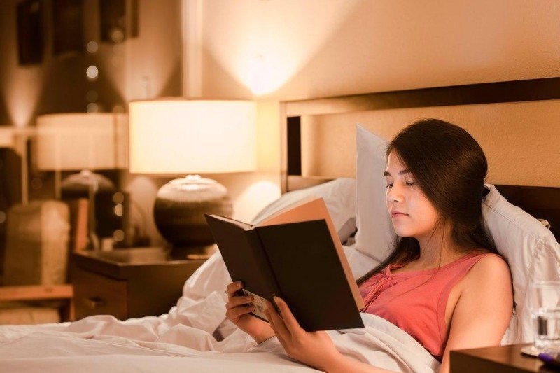 8 điều bạn có thể làm để tránh hậu quả của việc thức khuya