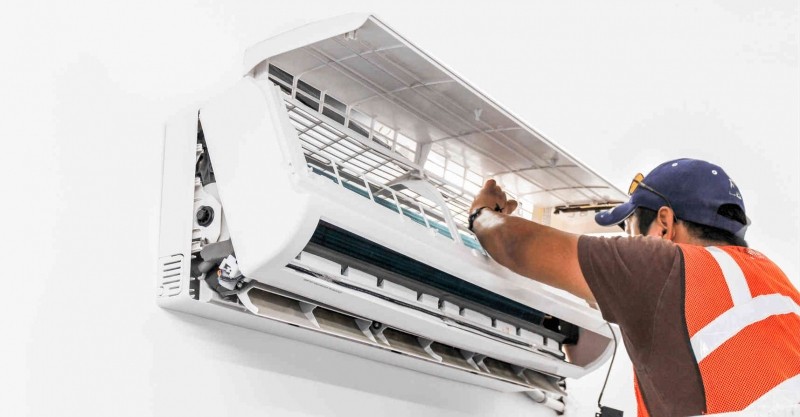 12 dịch vụ sửa chữa máy lạnh tại nhà ở tphcm giá rẻ và uy tín nhất