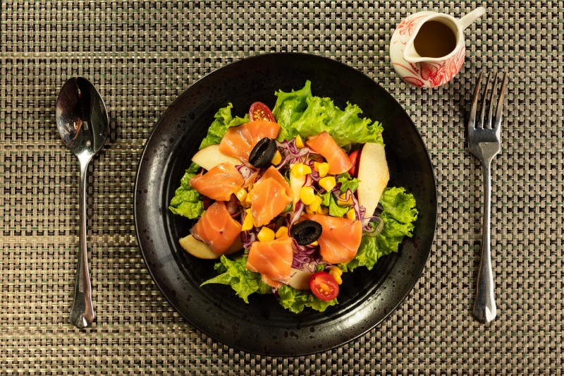 6 món salad cá hồi ngon nhất mà bạn nên biết