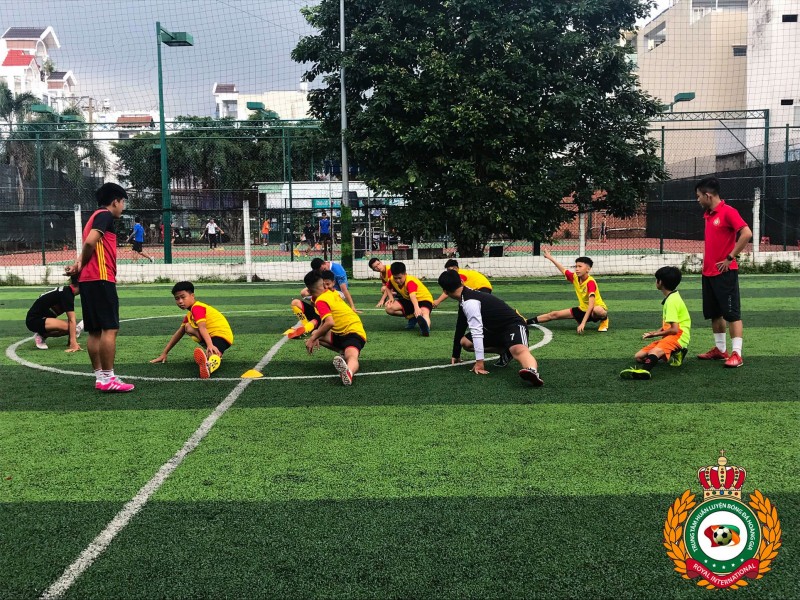 7 trung tâm đào tạo bóng đá tốt nhất ở TP. Hồ Chí Minh