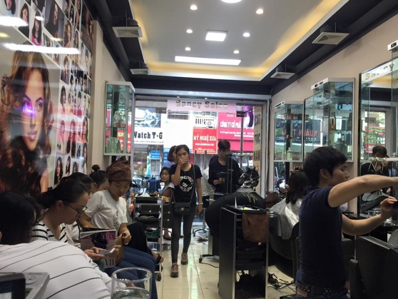 11 tiệm cắt tóc đẹp và nổi tiếng ở hà nội được nhiều người lui tới nhất
