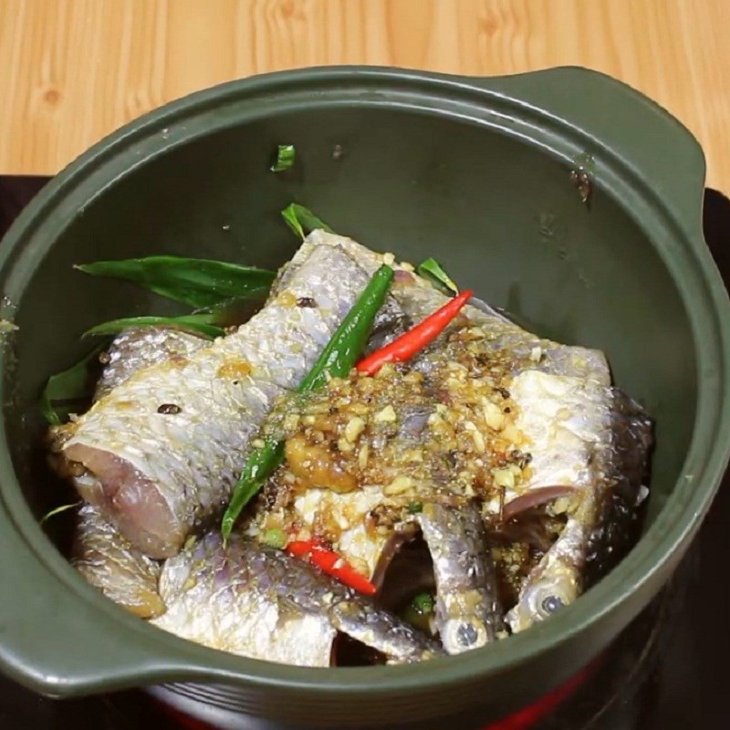 8 công thức làm món cá đối kho thơm ngon, hấp dẫn nhất