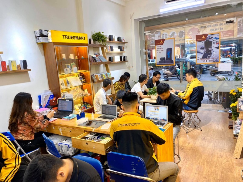 5 cửa hàng unlock iPhone uy tín nhất Hà Nội