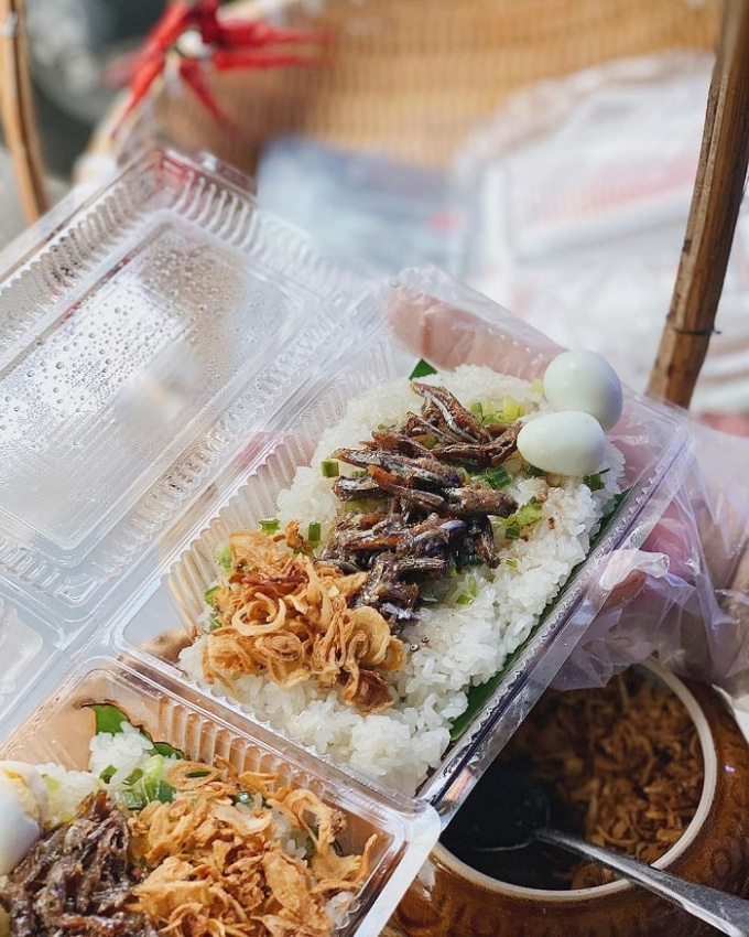 Xôi cá cơm Nha Trang - món ăn dân dã khiến bao người 'thèm thuồng'