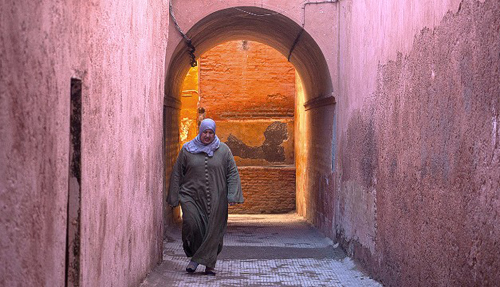 Marrakech : Thành Phố đỏ Huyền Bí