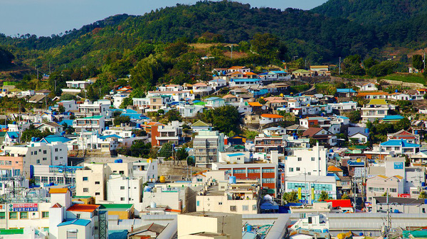 3 ngôi làng bích họa nổi như cồn ở Hàn Quốc trong list du lịch