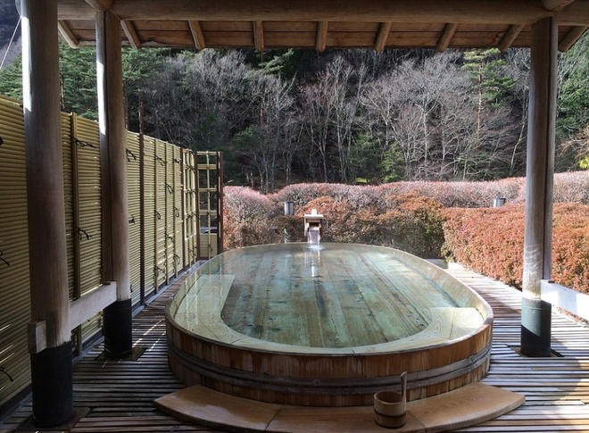 Bất ngờ với khách sạn cổ 1.300 tuổi ở Nhật Bản