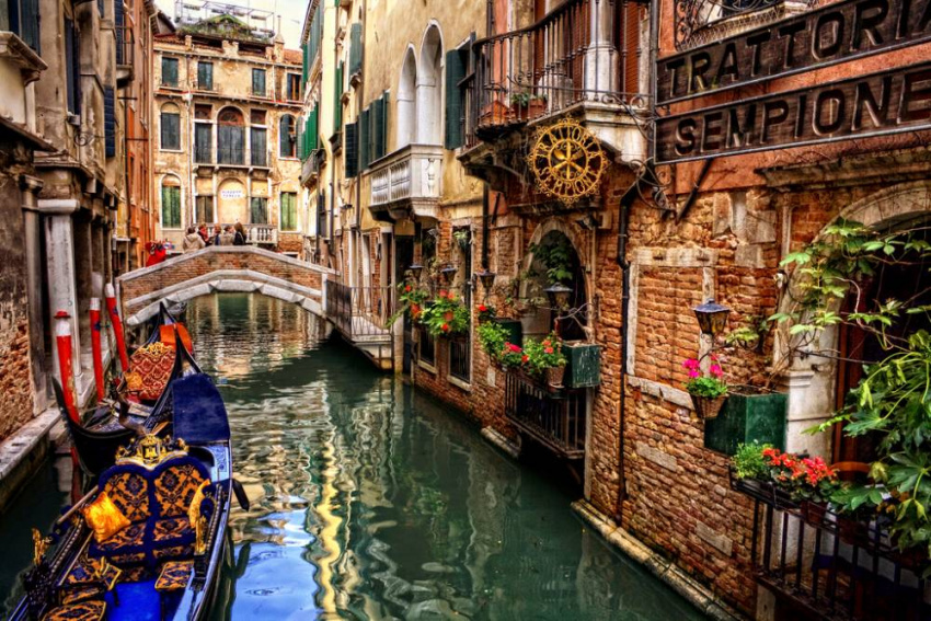 Ghé ngang Venice cổ kính nghe tâm sự chuyện cuộc đời