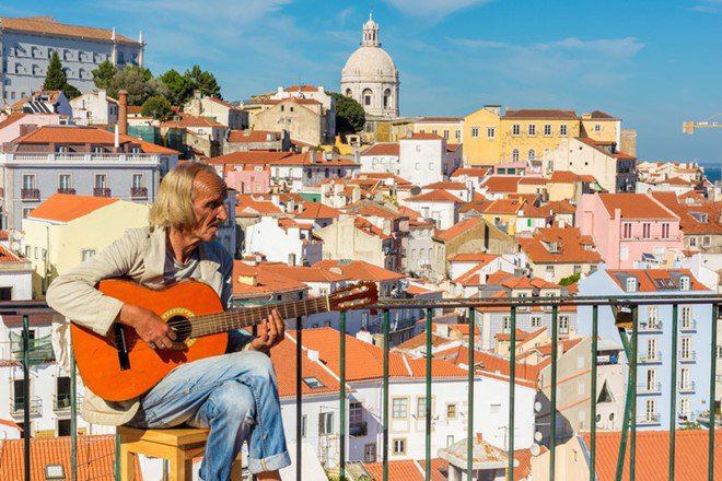 Ngắm thành phố biển Lisbon qua bộ ảnh mê hoặc của Nodestinations