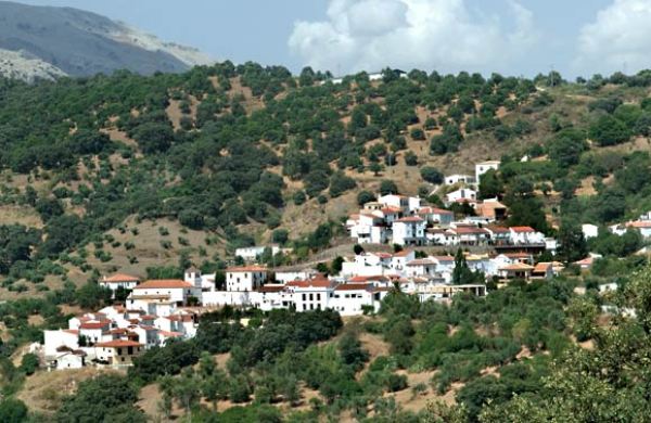 Đến thăm ngôi làng Xì trum ở Tây Ban Nha