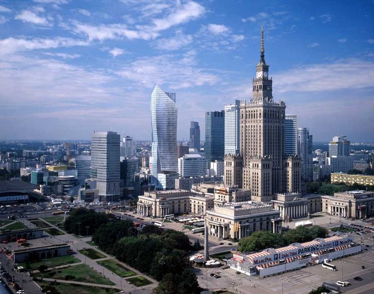 Warszawa : Trở Về Từ Hoang Tàn