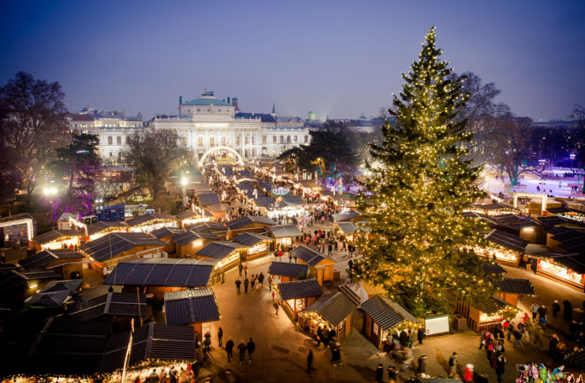 10 khu chợ Giáng sinh đẹp lung linh ở châu Âu