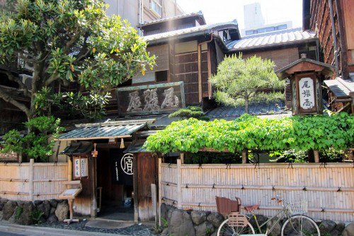 Honke Owariya – tiệm mì soba phục vụ hoàng gia Nhật Bản