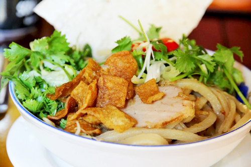 8 món ăn đường phố Việt nổi danh thế giới