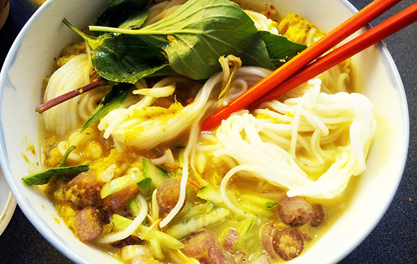 Đặc sắc món bún num bò chóc