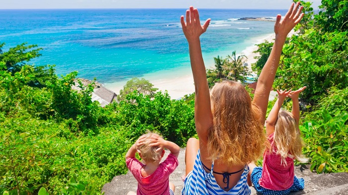 Gợi ý 10 địa điểm du lịch hè cho trẻ nhỏ ở trời Tây, cả nhà tha hồ khám phá