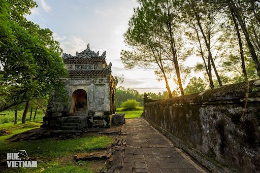 lăng kiên thái vương – vẻ đẹp khiêm nhường của lăng mộ người làm cha ba vua