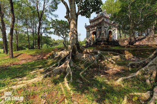 lăng kiên thái vương – vẻ đẹp khiêm nhường của lăng mộ người làm cha ba vua