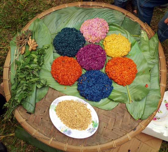 xôi bảy màu đặc sản sapa — độc đáo từ tên gọi cho đến món ăn