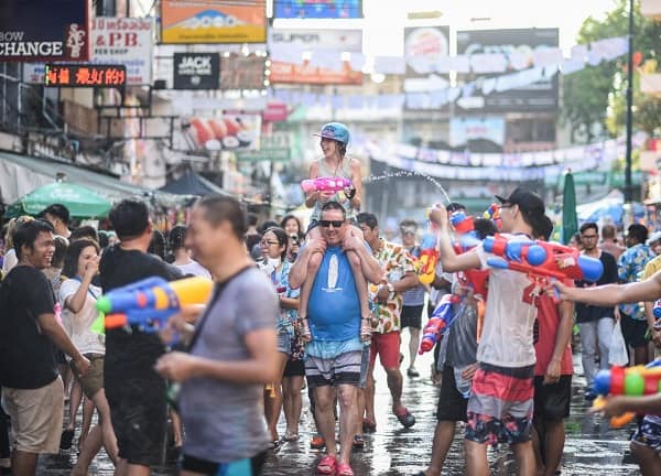 Du lịch Thái Lan tháng 4 có lễ hội gì, thời tiết ra sao?