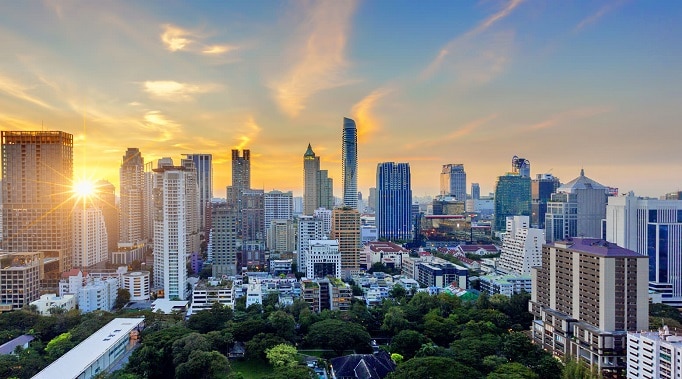 Khu Silom Bangkok có gì? Toàn bộ kinh nghiệm ăn chơi ở Silom