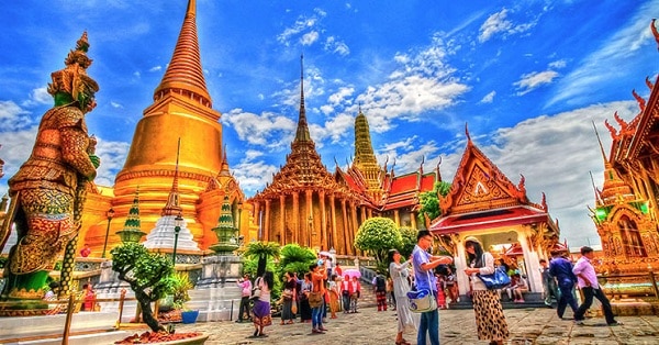 [Cho em hỏi] Du lịch Thái Lan theo tour hay tự túc là vui và rẻ nhất?
