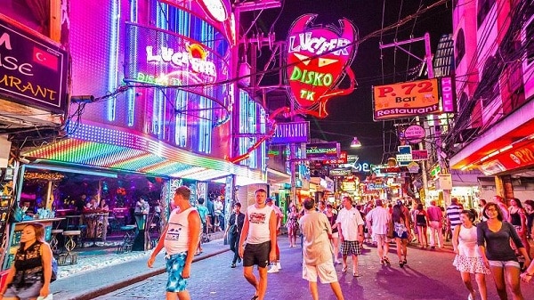 lộ diện 5 địa điểm vui chơi về đêm náo nhiệt nhất pattaya 2022