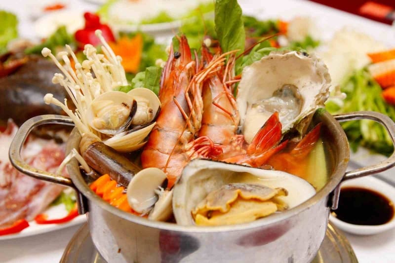 Top 6 quán hải sản tươi sống ngon và rẻ nhất ở Cửa Lò